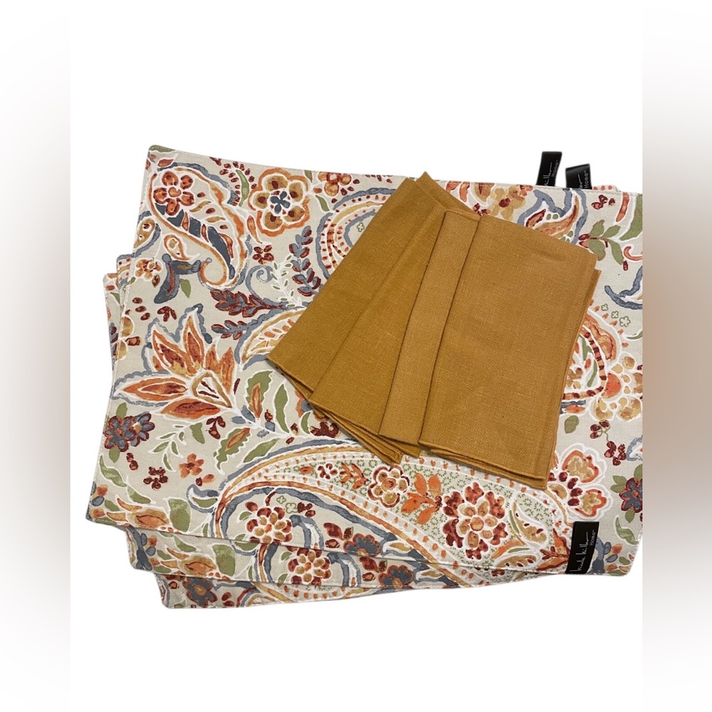 Nicole Miller 4 Placemats & 4 cloth Napkins fall Thanksgiving
